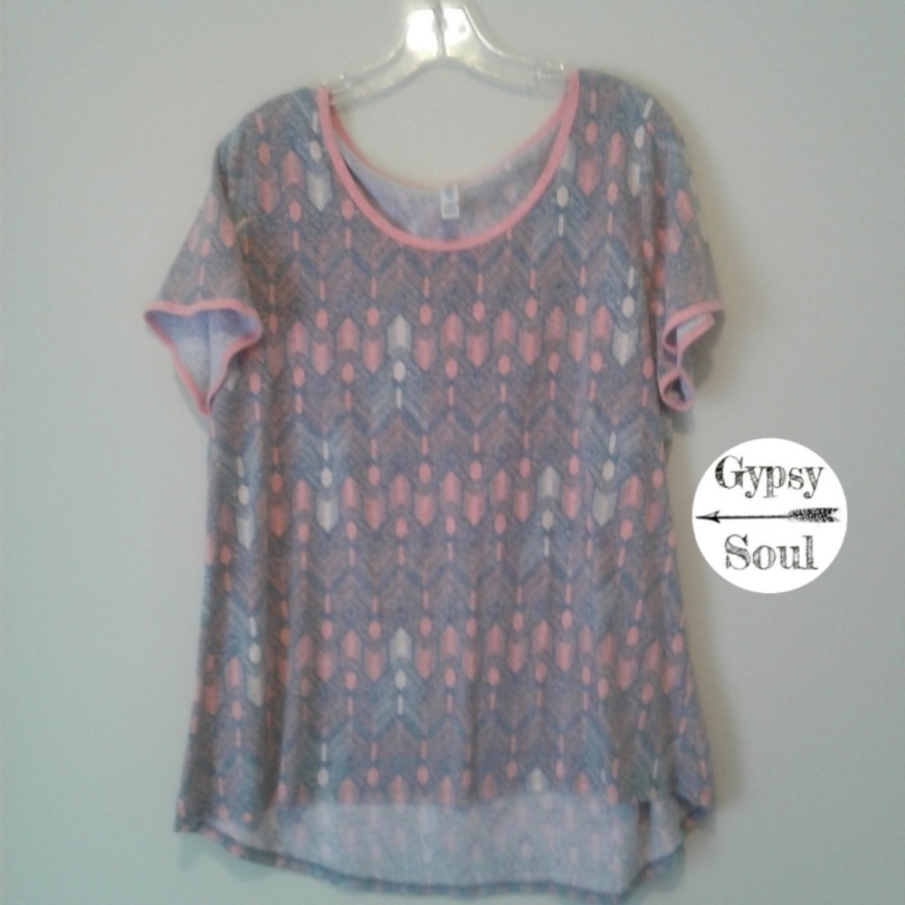 LulaRoe | print tee